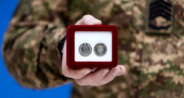 Нацбанк ввів в обіг нову монету номіналом 10 гривень в оригінальному дизайні
