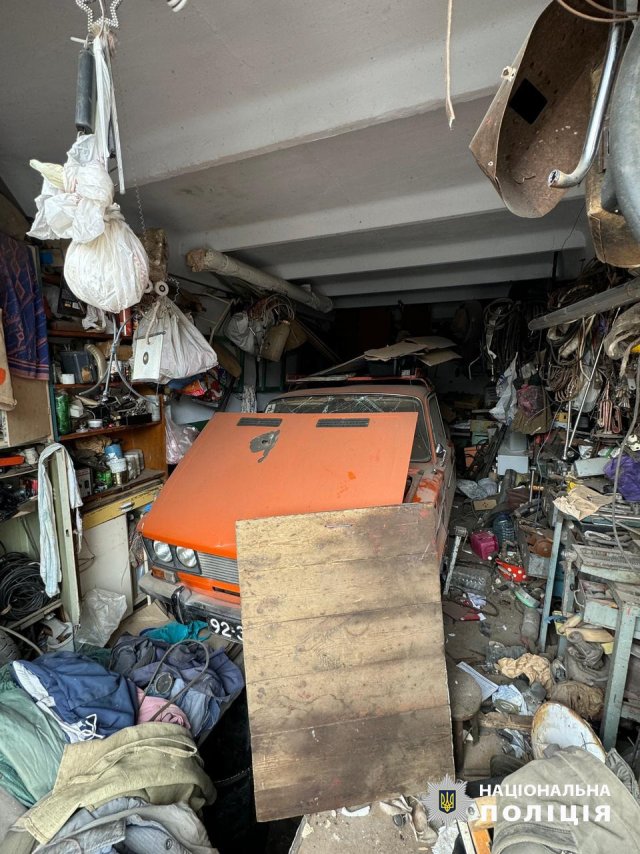 На Херсонщині в результаті російських обстрілів поранено трьох людей, поліція фіксує наслідки атак