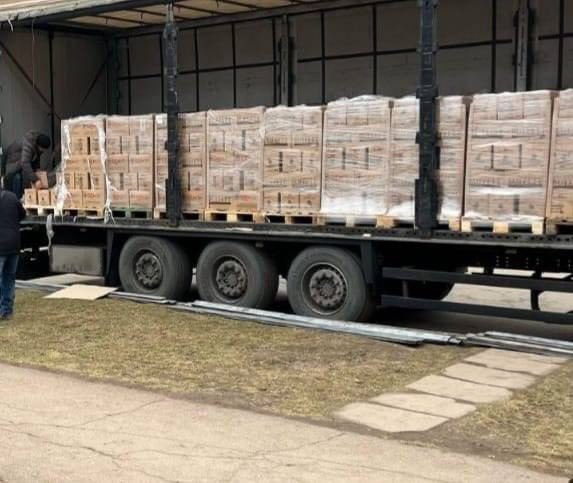 Центр підтримки херсонців у Кривому Розі продовжує забезпечувати внутрішньо переміщених осіб необхідною допомогою