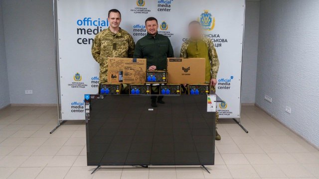 Підрозділу територіальної оборони, який працює на Херсонському напрямку, передали необхідну оргтехніку
