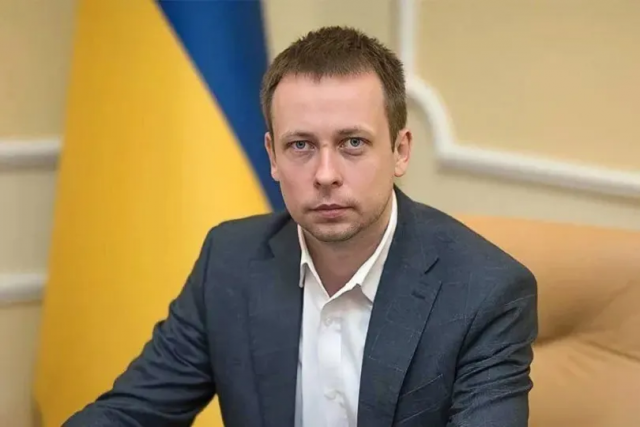 Гайченко та його родина мають зв'язки з окупованим Кримом і російські паспорта, - медіа