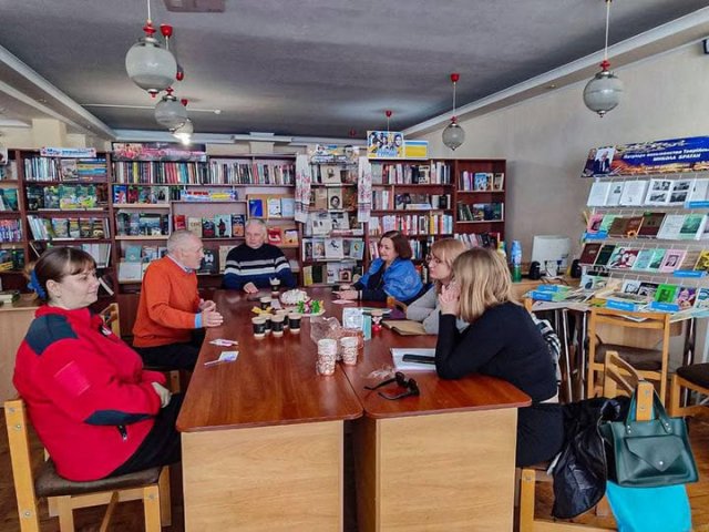У Херсонській обласній бібліотеці відкрився книжковий клуб