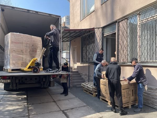 Жителі Херсонщини продовжують отримувати гуманітарну допомогу від постійних партнерів області