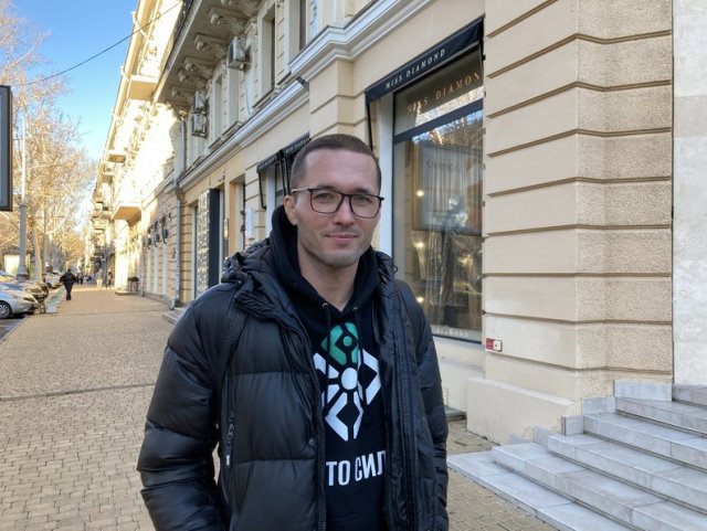 Про допомогу херсонцям під час війни та зв’язки з колаборантом Сальдо. Інтерв'ю з волонтером Євгеном Гіліним