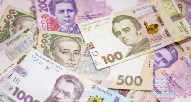 Названо купюри, які найчастіше підробляють в Україні: експерт пояснила, як розпізнати фальшивку