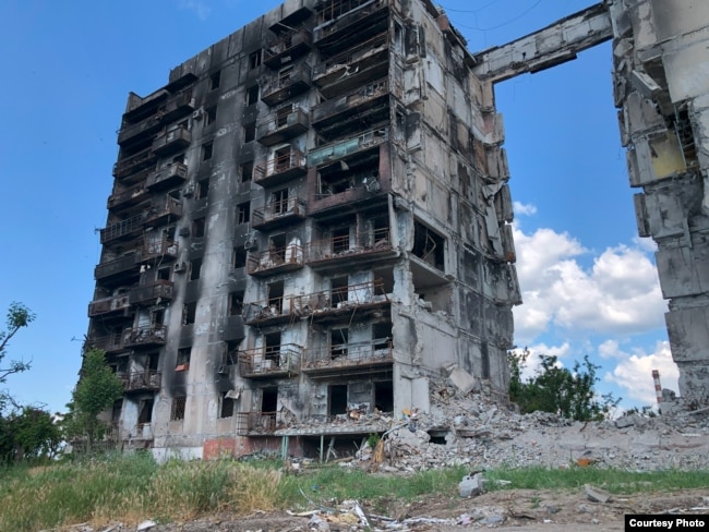 Окупований РФ Маріуполь після нещадних російських обстрілів, 2022 рік