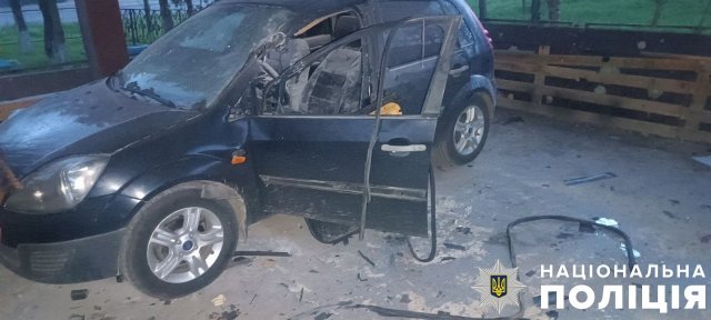 Поліція фіксує наслідки чергових ворожих атак на правобережжя Херсонщини: одна людина загинула та шість поранено