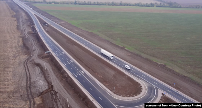 Відкриття окупантами частини траси від Маріуполя до Ростова-на-Дону – перші 10 кілометрів, 2024 рік