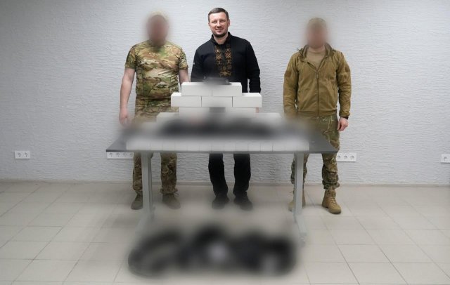 Українські захисники на Херсонщині отримали додаткові засоби зв’язку на лінії фронту