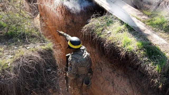 Українські військові на півдні упродовж доби ліквідували 120 окупантів та знищили 22 одиниці автобронетехніки РФ