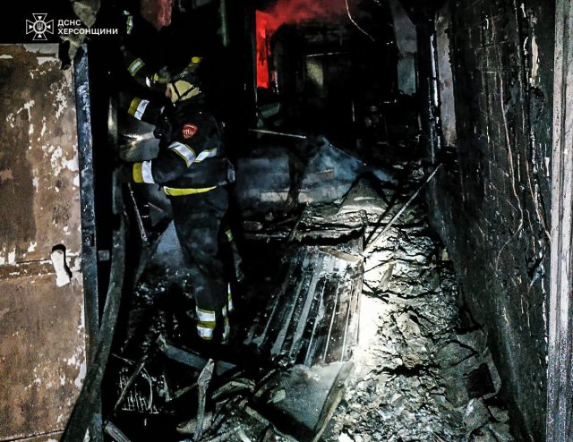 Ворог не припиняє обстрілювати Херсон та його околиці