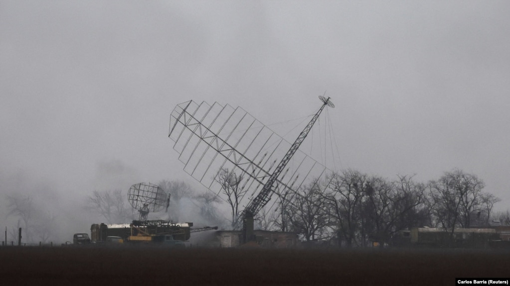 «Під боком – Одеса, Херсон, Запоріжжя»: влада РФ хоче відновити окуповані аеродроми. В чому небезпека?