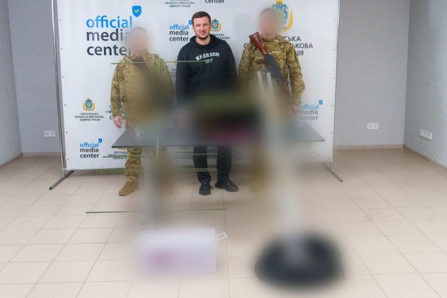 На Херсонщині підрозділам корпусу морської піхоти передали комплексну систему підсилення сигналів радіозв’язку