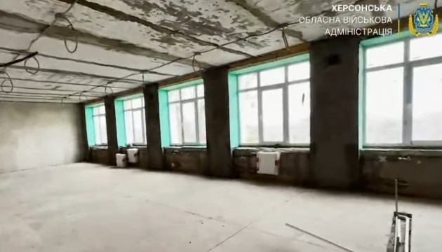 У Високопіллі на Херсонщині реконструюють школу та будують сучасне укриття