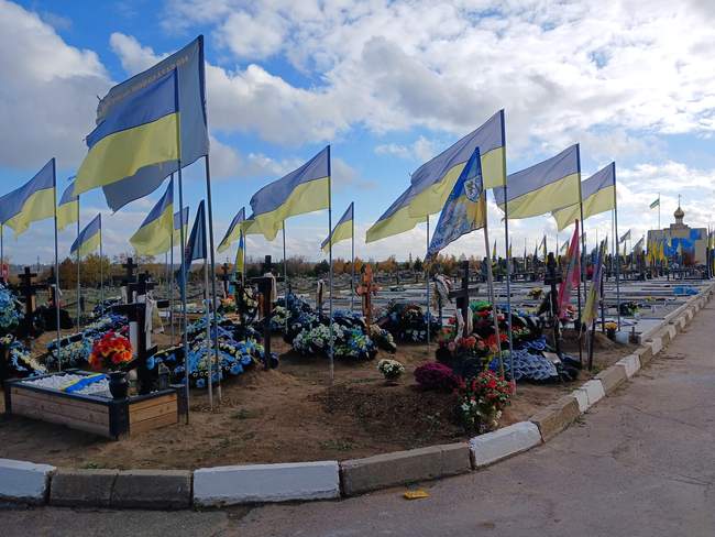 Меморіал у Херсоні розширять за майже 6 мільйонів без тендерної боротьби