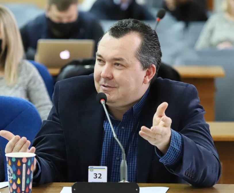 Колишній депутат Херсонської міськради від забороненого “Блоку Володимира Сальда” став чиновником Чернівецької РВА