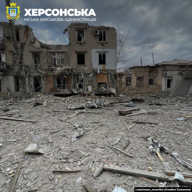 Наслідки обстрілу Херсону