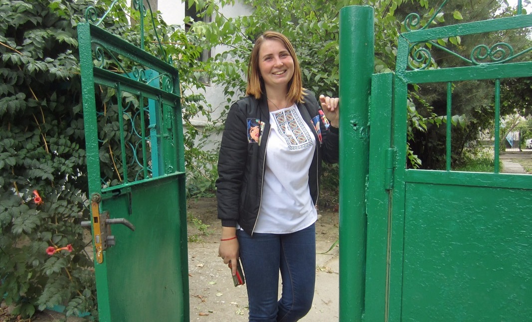 Ольга Радіонова, депутатка Каховської міськради від ОПЗЖ на Херсонщині вирішила достроково скласти свої повноваження