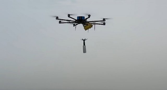 Російська армія атакувала дроном жительку Антонівки