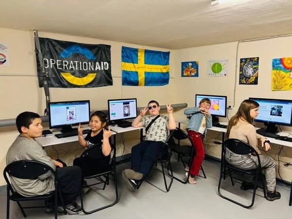 У межах ініціативи Active Kids Kherson юні мешканці Херсонщини опановують ключові навички цифрової грамотності