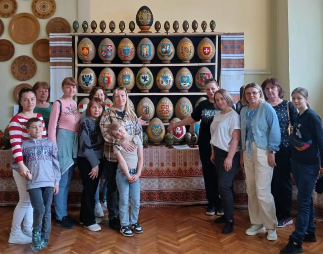 Херсонські переселенці на Прикарпатті долучились до мистецько-культурних заходів