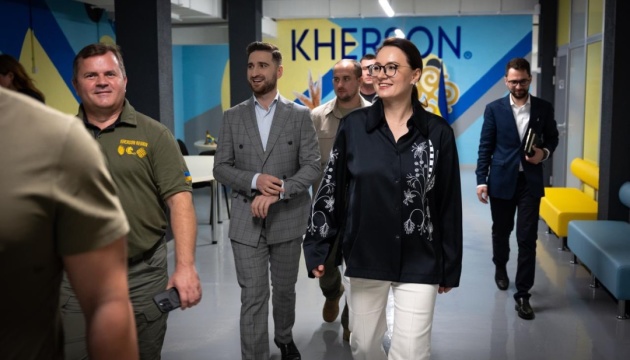 Свириденко відвідала на Херсонщині школу з підземними класами