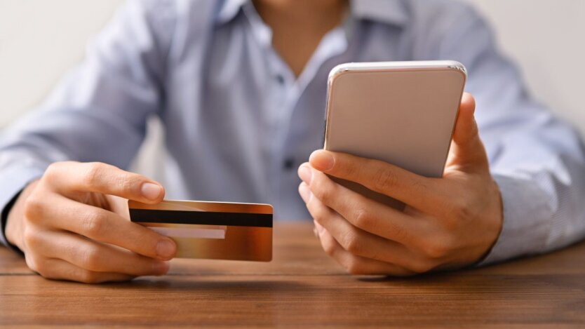 Ліміти на перекази в Україні змінилися: скільки можна надсилати на карту