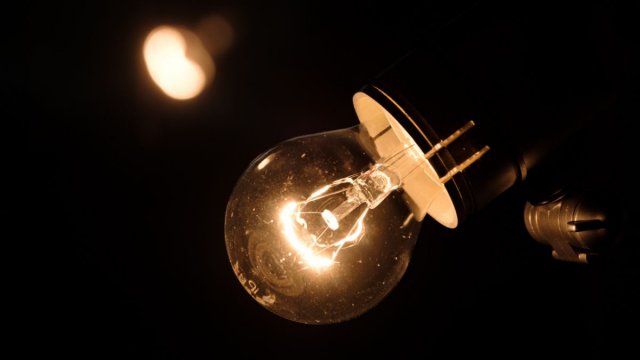 Через обстріл мікрорайон Корабел у Херсоні залишився без світла