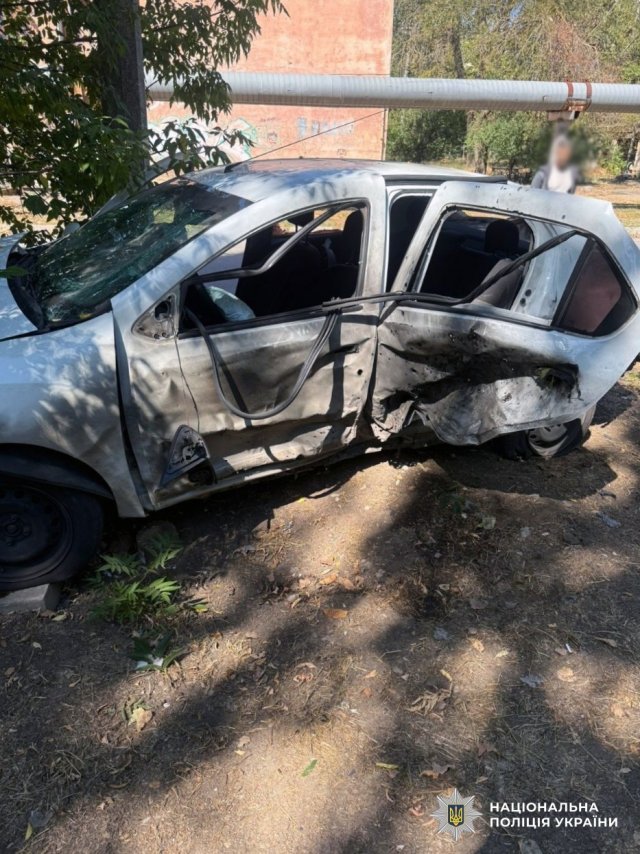 Двоє загиблих та десять поранених мирних жителів: поліція фіксує наслідки російських обстрілів Херсонщини