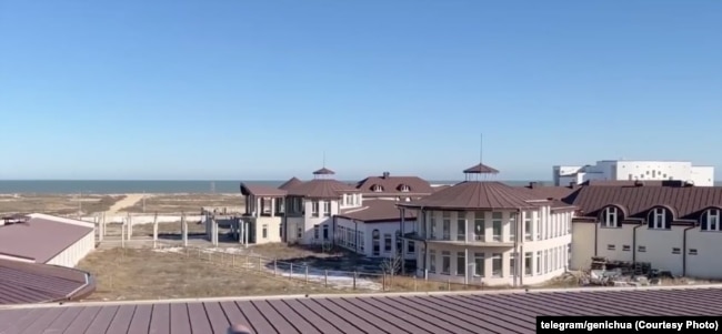 Побудовані до окупації корпуси нової клініки ім. Козявкіна на Арабатській стрілці