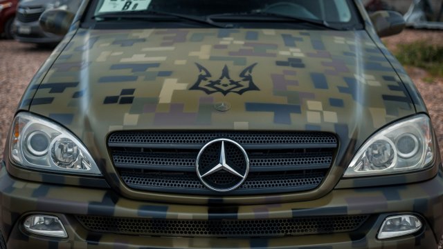 У німецькому Бонні збирають гроші на броньований автомобіль для Херсона