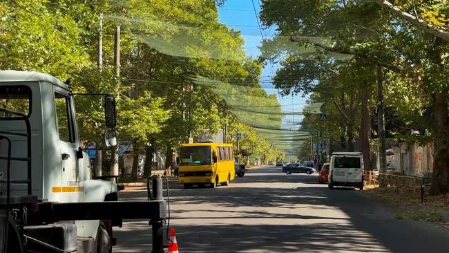 На трасі Херсон-Миколаїв знизилася активність ворожих дронів