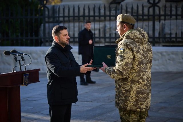 Захисника з Херсонщини Сергія Болкуна нагородили “Хрестом бойових заслуг”