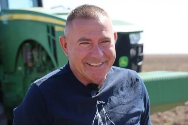 "Вивіз 5 тисяч мін і збив 200 дронів": Зеленський надав звання Героя України фермеру з Херсонщини посмертно