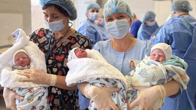 Трійня з’явилася на світ у Миколаєві: родина херсонців виховує вже сімох дітей