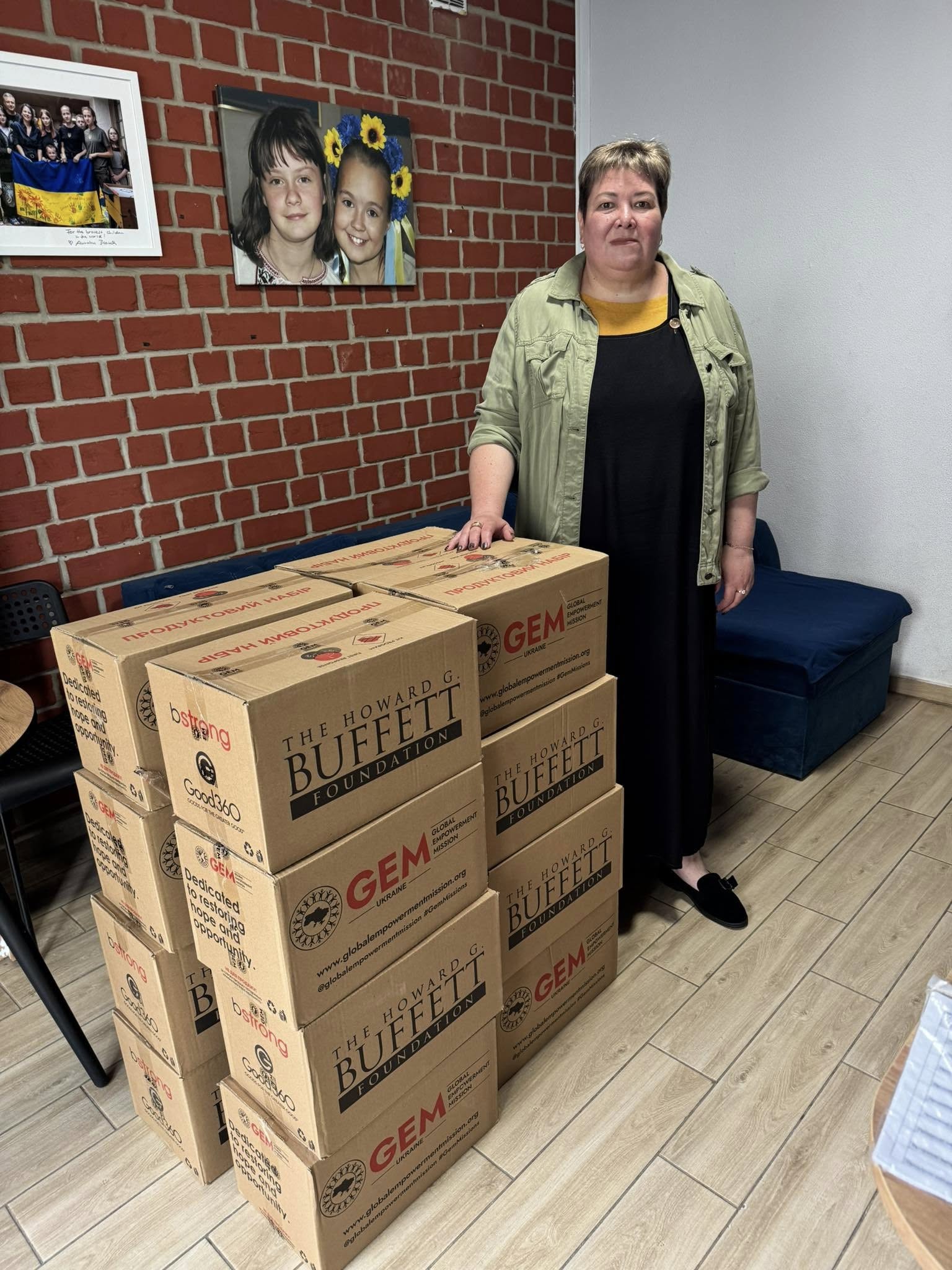 Цілком таємно. Скільки отримують керівники місцевих військових адміністрацій Херсонщини і чому вони приховують свою зарплату