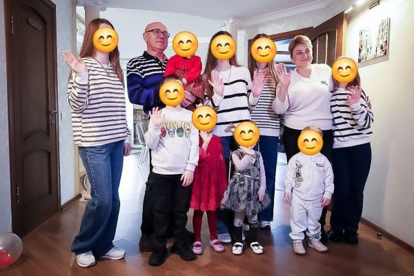 Подружжя з Херсонщини створило у Миколаєві дитячий будинок сімейного типу