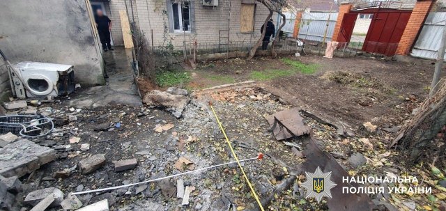 Херсонщина під обстрілами: є загиблий і поранені, пошкоджені будинки