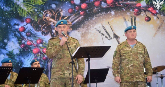 В окупованому Генічеську дітей у школі змусили слухати пісні військових злочинців