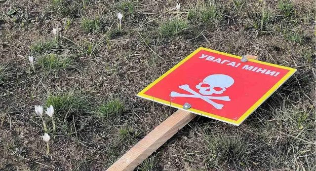 "Заніс до будинку". У Херсоні через детонацію вибухівки загинула людина