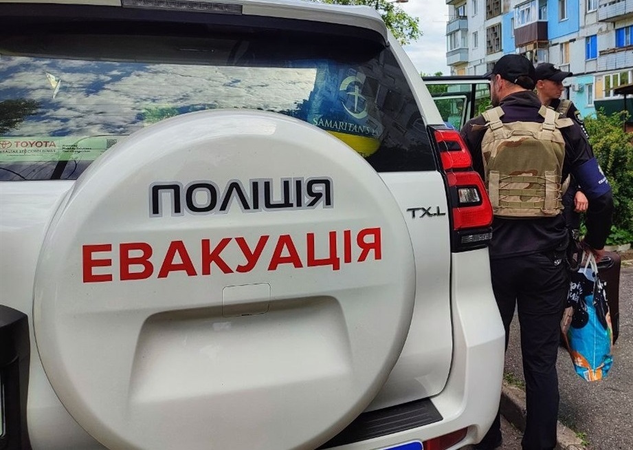 Евакуація триває: з Берислава вивезли п’ятьох жителів, із Золотої Балки – двох поранених