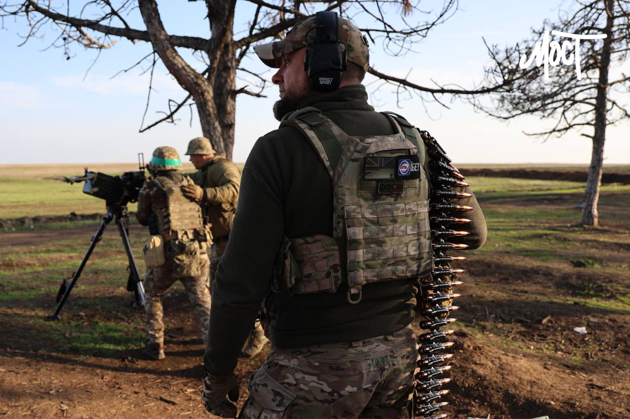 На Херсонщині ЗСУ уразили російський командний пункт та скупчення особового складу РФ