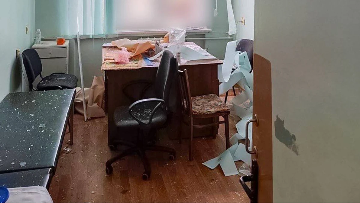 Російські військові атакували лікарню у Херсоні, поранені працівниці