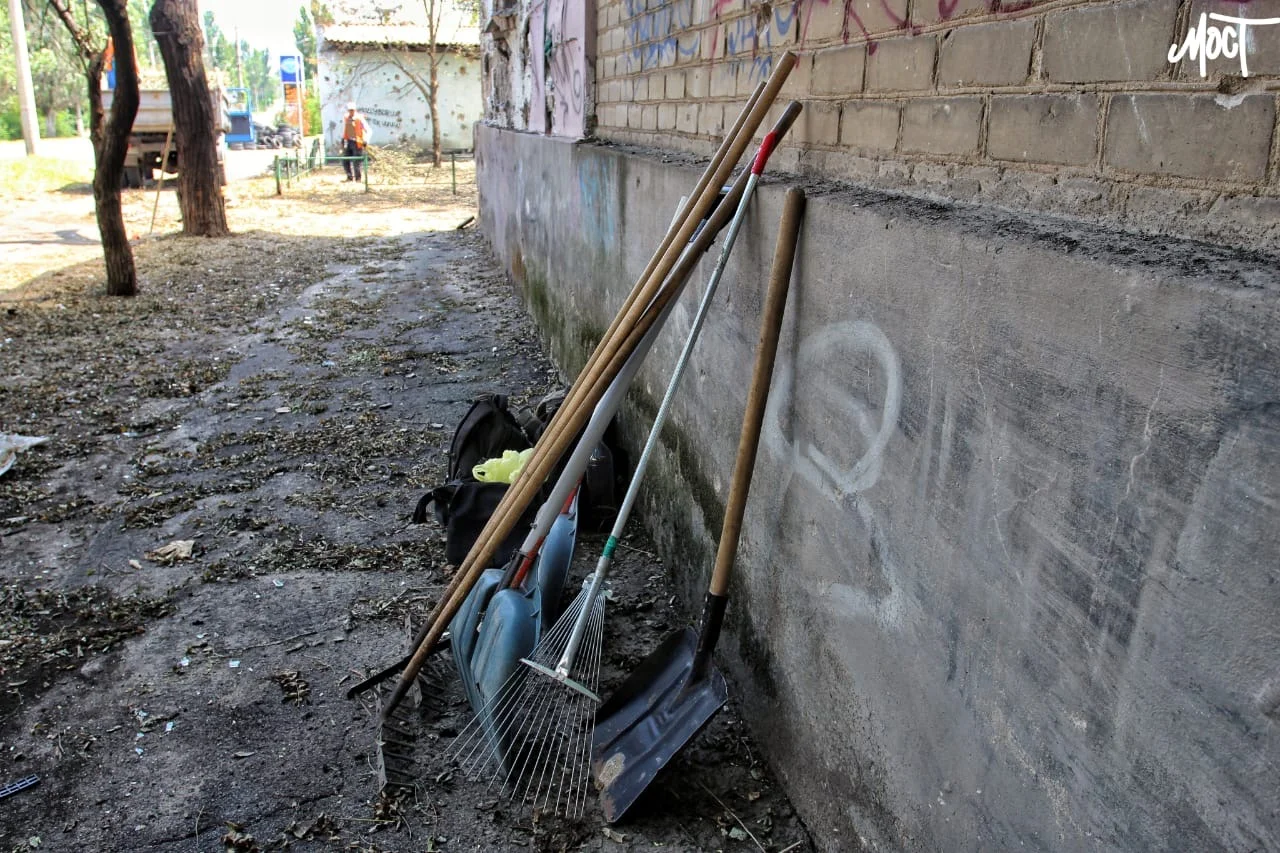 Стало відомо про ще шістьох постраждалих у Херсоні комунальників