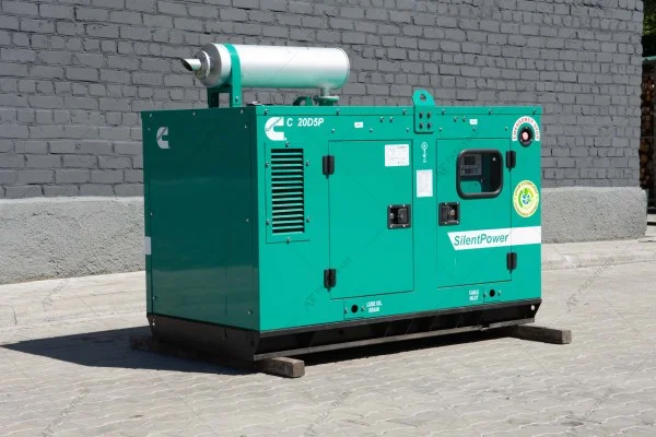 До комунальної власності Херсона прийняли генератор від США