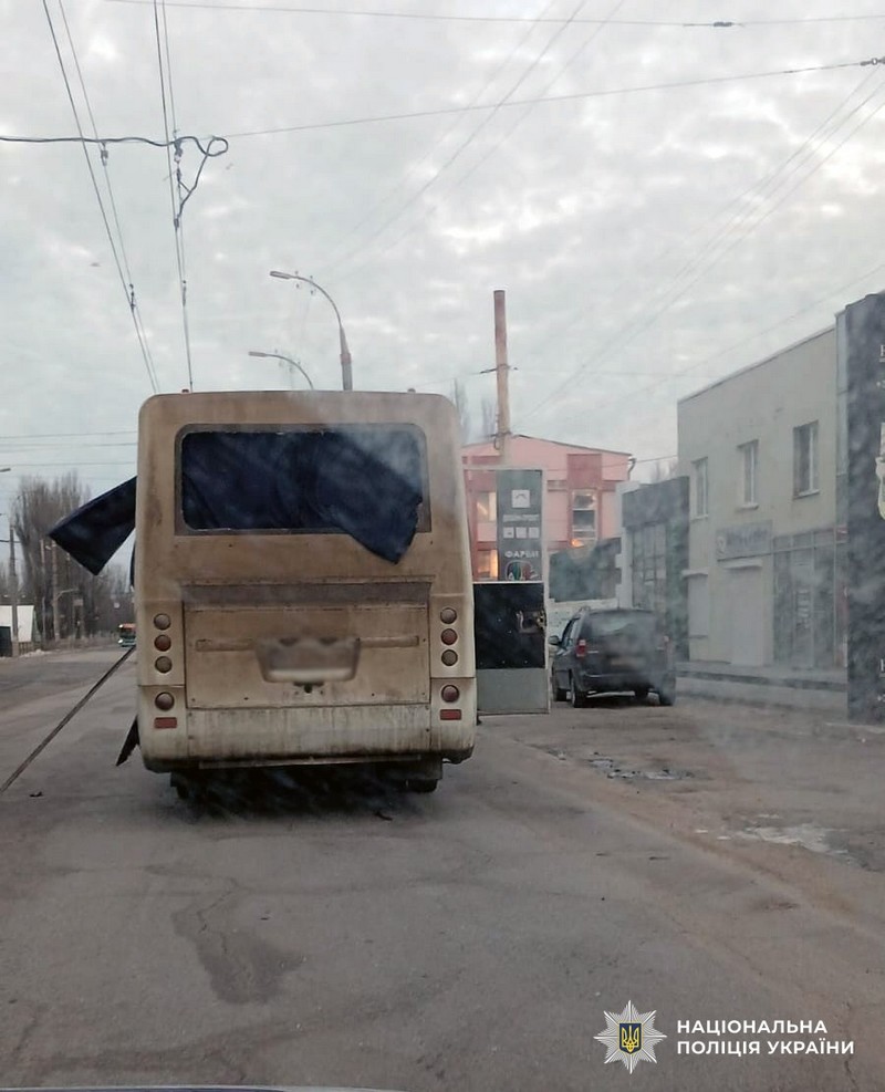 ворожі обстріли Херсона