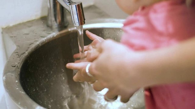 У Херсоні можливі перебої з водопостачанням. Зросла кількість витоків у системах