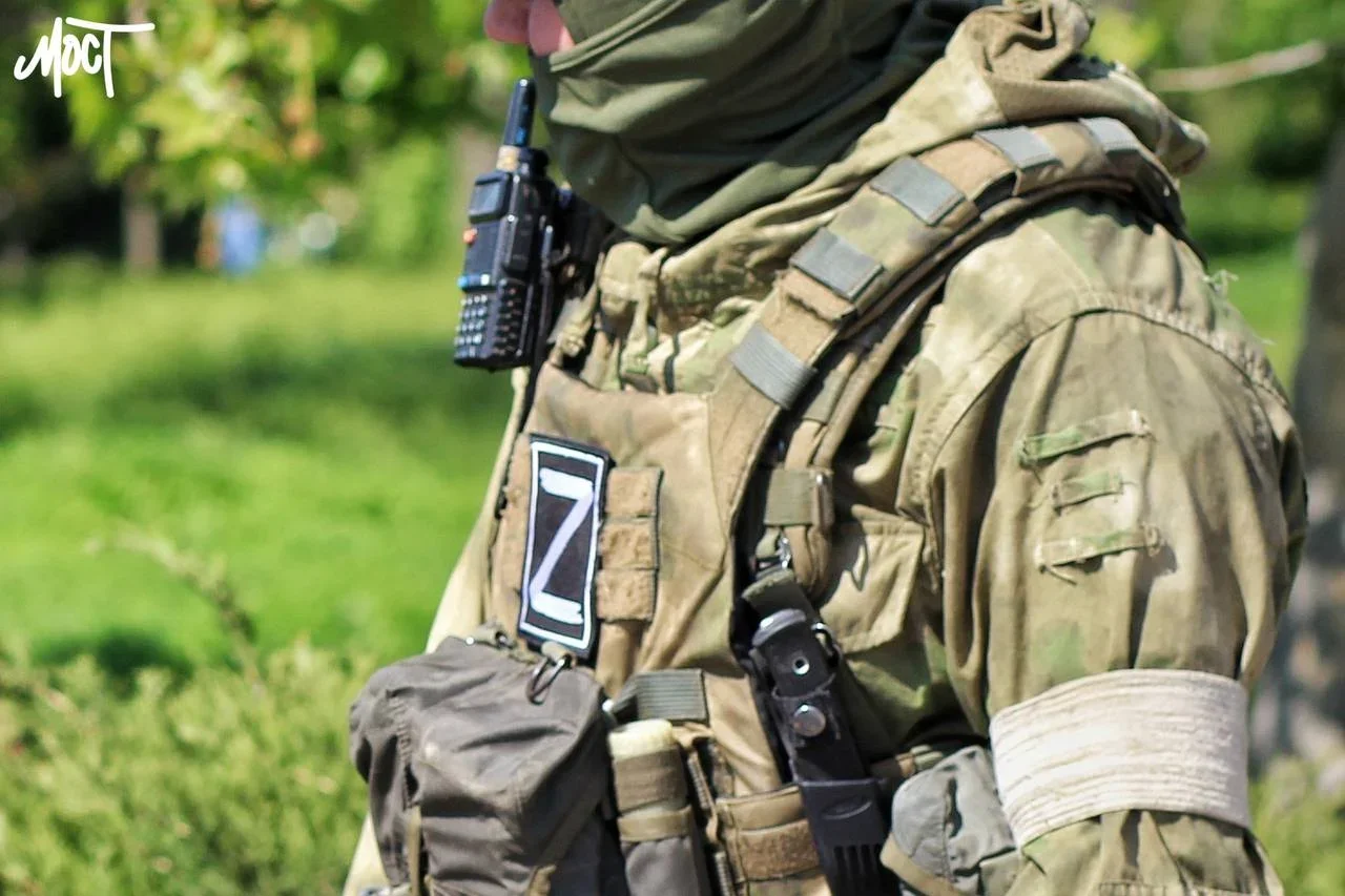 Катували та відібрали золото. Бойовик “ДНР” отримав підозру за пограбування мешканця Високопілля