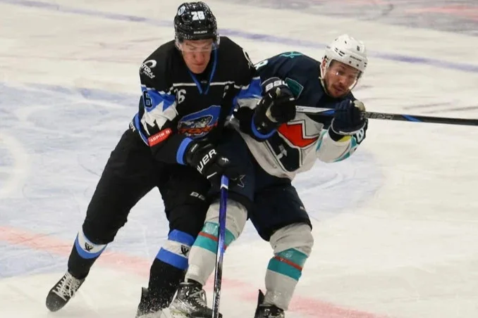 Херсонський ХК «Дніпро» розгромив чинного чемпіона в номінально домашньому матчі