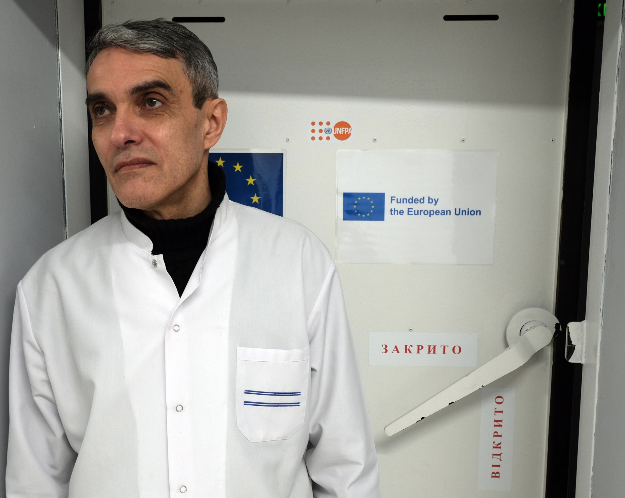 Це не лише про виживання: українське прифронтове місто, де життя триває під захисними сітками